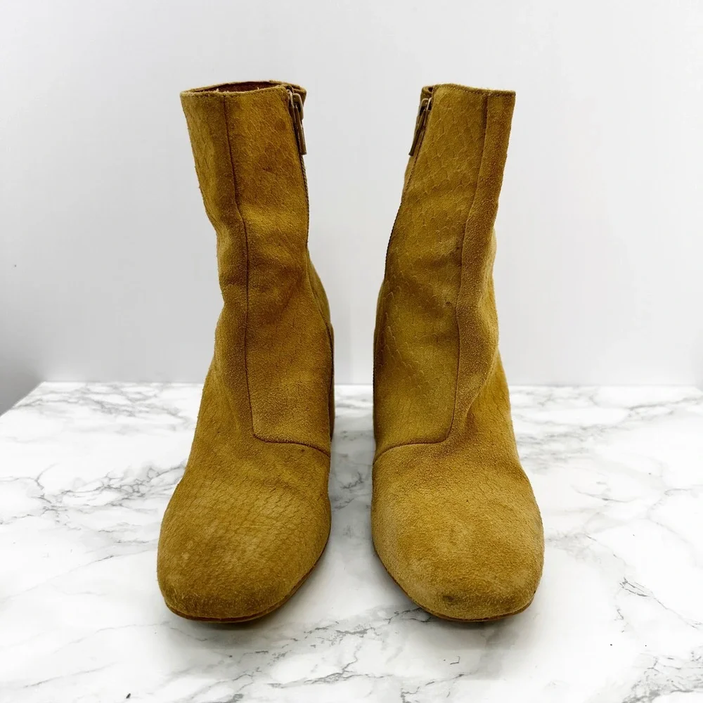 Free People Snake Embossed Suede Block Heel Ankle‎ Boots Tan Size 36 US 5.5